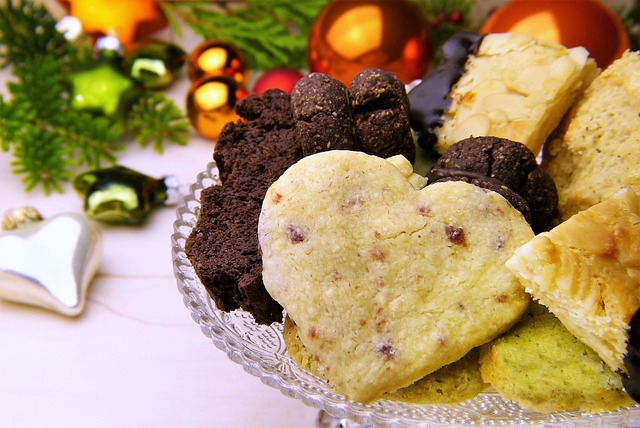 1. Tradiční bezlepkové vánoční cukroví: Základy a ​historie ⁤pečení