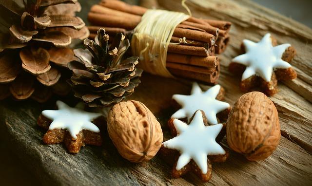 7. Kombinace ořechů a koření: Neodolatelná chuťová bomba v bezlepkovém cukroví