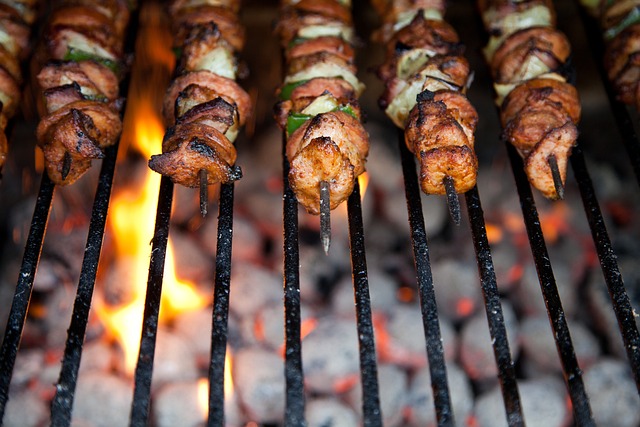 6. Recepty na zaujímavé variace kebabu: Oživte svou kuchyni těmito originálními nápady a pochutnejte si na rozmanitosti chuteb
