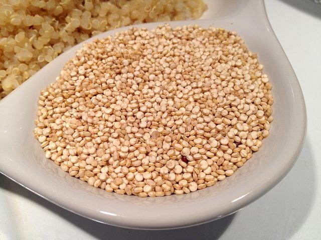 Jaké jsou přínosy a vhodné použití quinoi a rýže místo kuskusu?